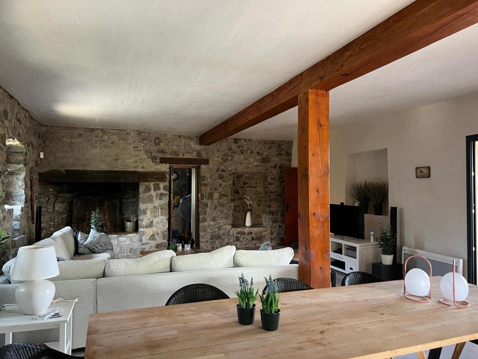 Villa Luxurious Family House With Pool In Ardeche. Les Vans Exterior foto